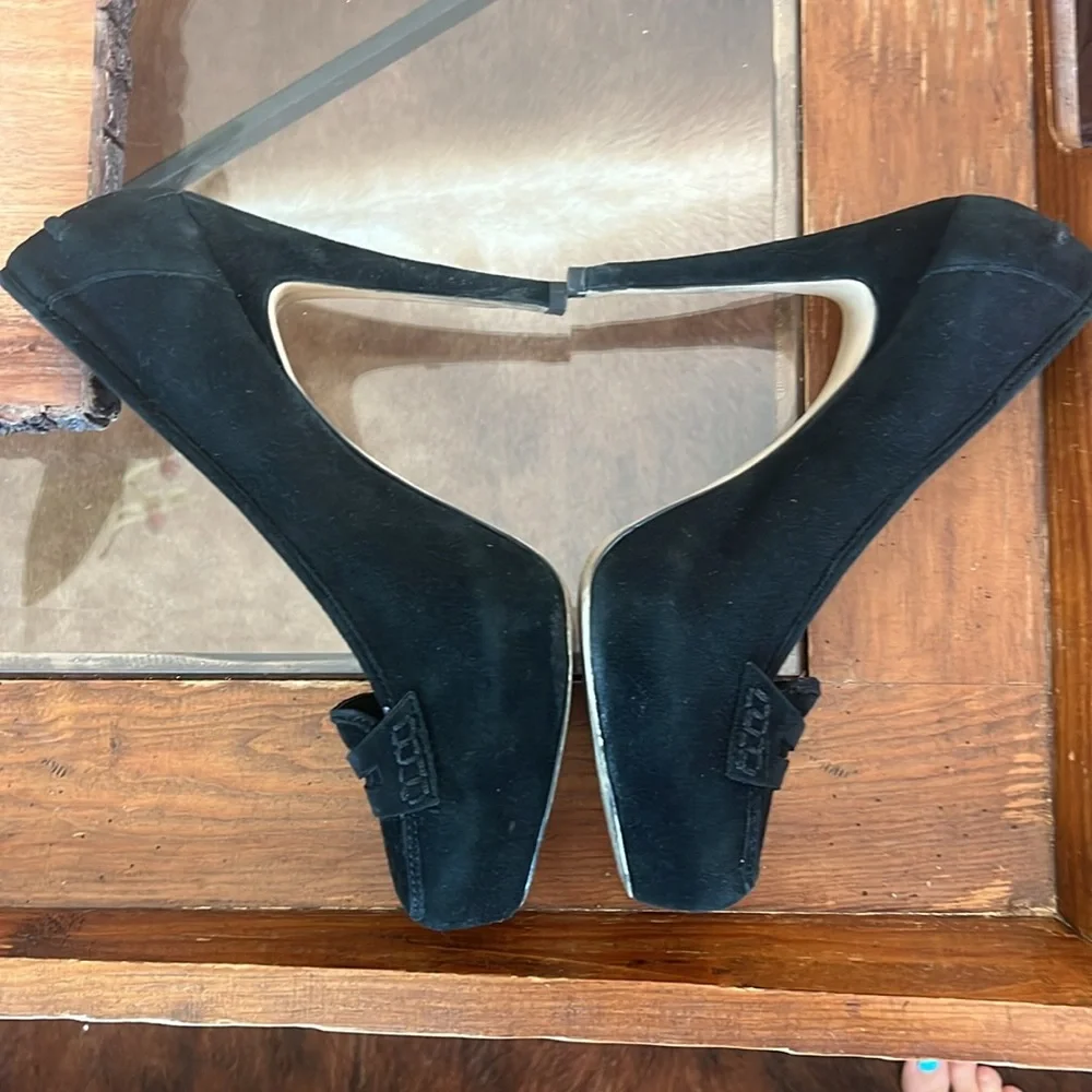 Dolce Vita Suede Heels - Picture 5 of 9